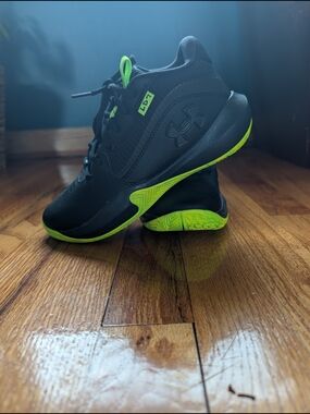 Under Armour Black & Neon Green Athletic Sneakers